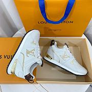 LV Run Away Sneaker V921509 - 5