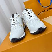 LV Run Away Sneaker V921509 - 4