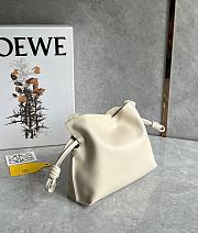 Loewe Mini Flamenco clutch In Beige - 23x18x9cm - 5