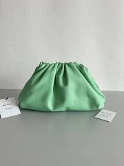 Bottega Veneta Green Leather In Teen Size - 31x16x13cm - 1