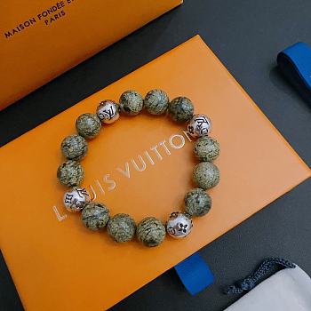 LV Green Onyx With Thai Silver Bracelet