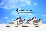 Jordan 1 Retro Low Travis Scott - 1