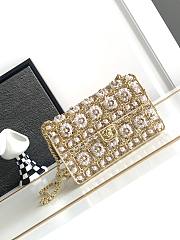 CHANEL Evening Gold & White Bag - 17x11X6cm - 1