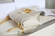 DIOR| 30 Montaigne White - 24x17x8cm - 3