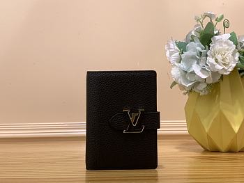 LV Black Vertical Taurillon - 9x12x1cm