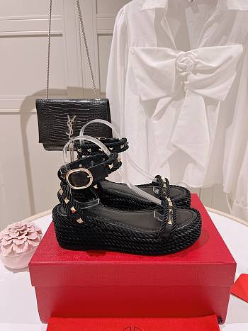 Valentino Garavani Rockstud Black Sandals