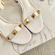 Valentino Garavani Rockstud Stud 90 Leather Sandal In White - 3