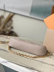 LV Ivy Wallet On Chain Bag In Bicolour - 23.5x12x4.3cm - 3