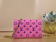 Louis Vuitton Pochette Coussin Monogram Pink - 20x14x8cm - 1