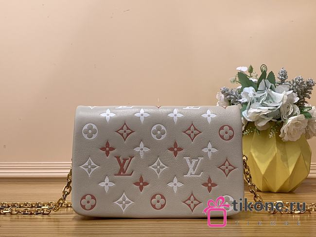 Louis Vuitton Pochette Coussin Monogram Grey - 20x14x8cm - 1