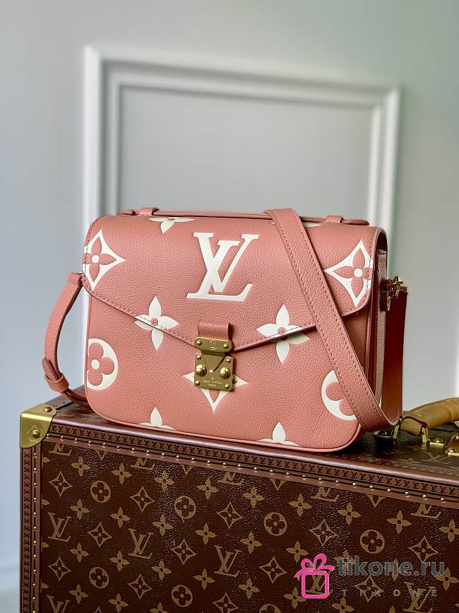 Louis Vuitton Pochette Metis Pink Leather -  25x19x7cm - 1