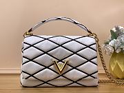 Louis Vuitton GO-14 White Twist - 23x16x10cm - 1