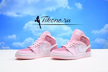 Air Jordan 1 Digital Pink