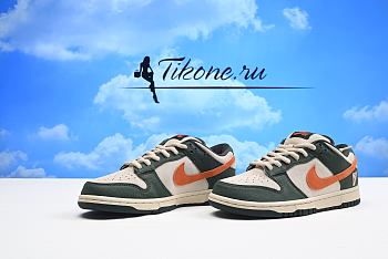 Nike Dunk Low Green Orange