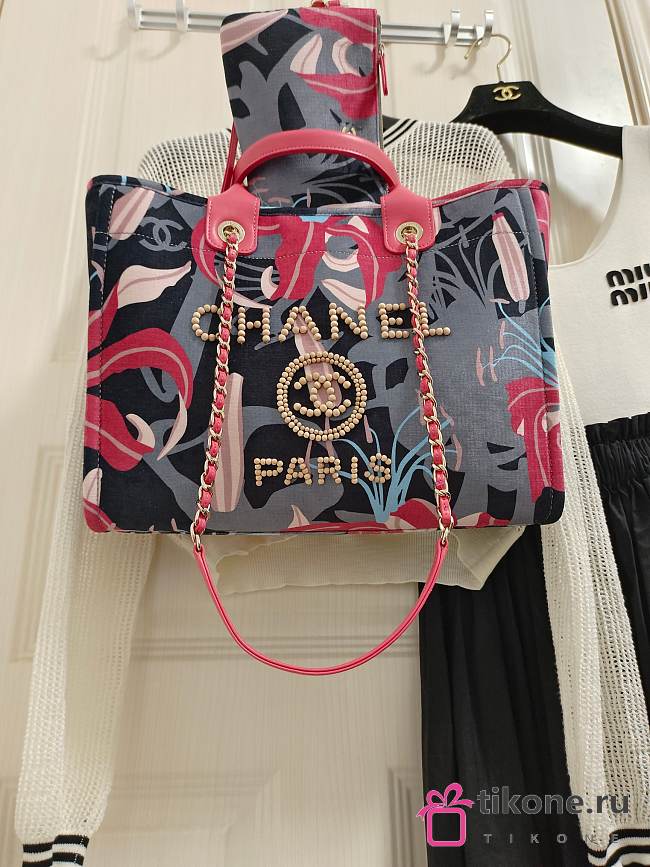  Chanel Large Tote Printed Red & Multicolour 38cm - 1