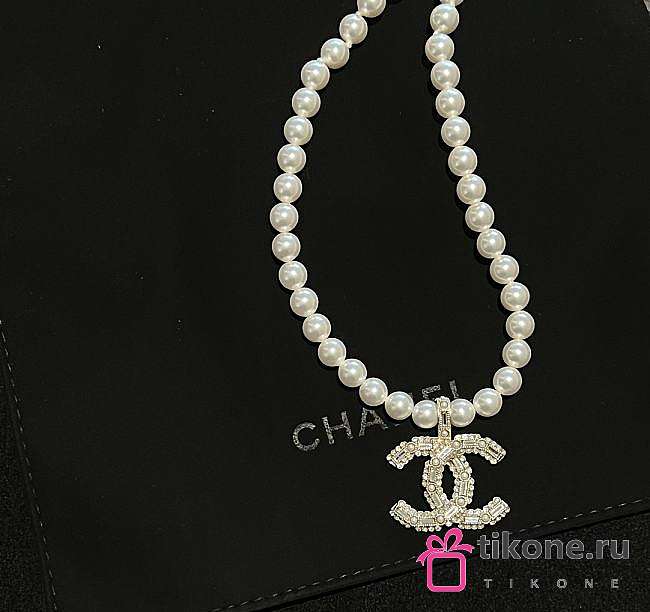 CHANEL| Pearl CC Logo Necklace - 1