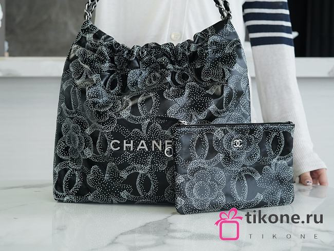 Chanel 22 Silver Alloy Black And White - 35×37×7cm - 1