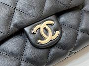 Chanel 23 Autumn/ Winter Hobo Hippie Armpit Bag - 22.5x29.5x10cm - 4