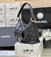 Chanel 23 Autumn/ Winter Hobo Hippie Armpit Bag - 22.5x29.5x10cm - 2