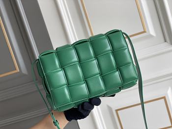 Bottega Veneta Padded Cassette Green - 26x18x8cm