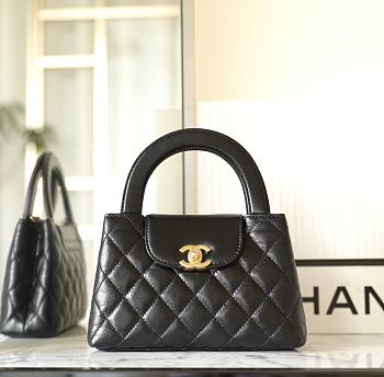 Chanel 23 Black Kelly Bag - 19x13x7cm