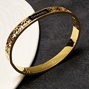 Chanel Engraved With CC Logo Bracelet - 5