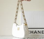 Chanel 23p Hobo White Shoulder Bags  - 3