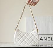 Chanel 23p Hobo White Shoulder Bags  - 2