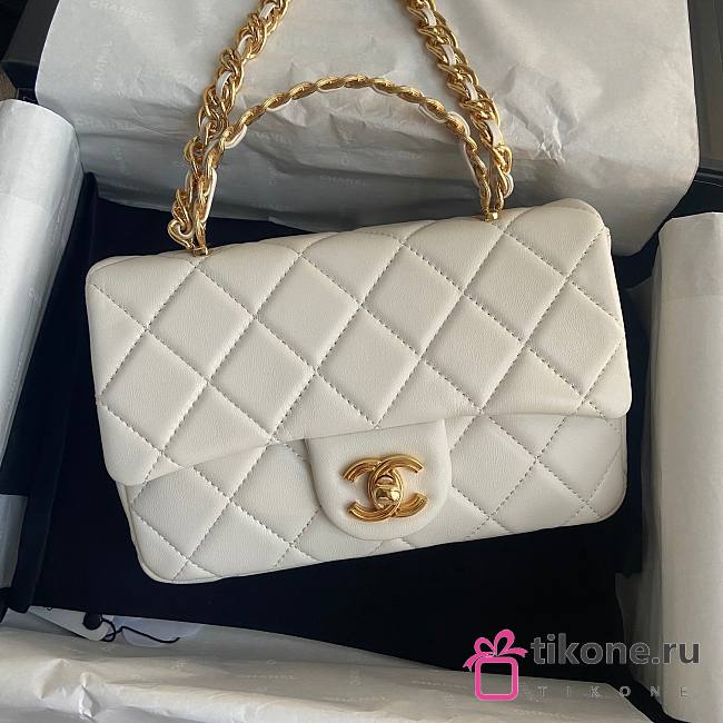 Chanel Classic White Lambskin Top Handles Gold Hardware - 21x13x8cm - 1