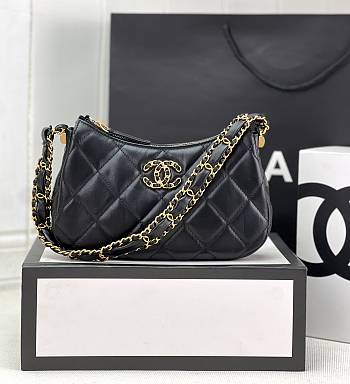 Chanel 23K Black Lambskin Hobo Bag - 20×13×5cm