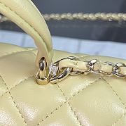 Chanel Classic Yellow Lambskin Top Handles - 20×14×7cm - 2