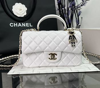 Chanel CF White Lambskin Top Handles - 20×14×7cm