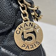 Chanel Hobo Black Caviar - 19x17x6cm - 5