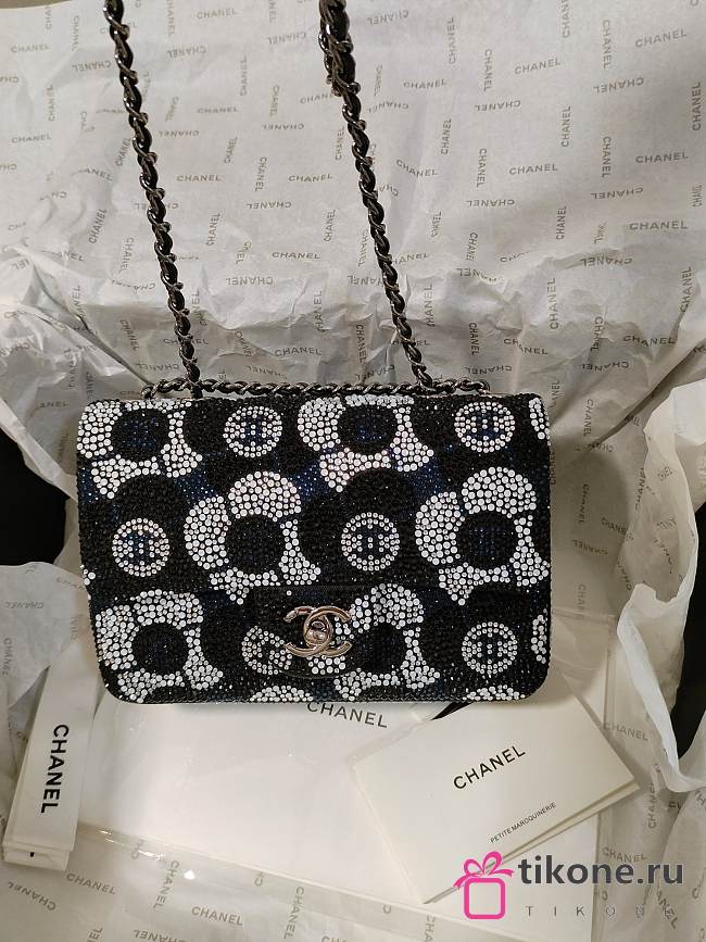 Chanel Small Evening Camellia Handbag - 20cm - 1