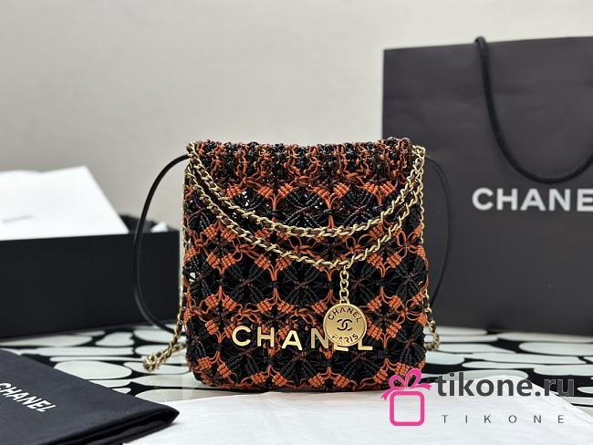 Chanel 22 Hobo Light Brown, Burgundy & Black - 23x18.5x6cm - 1