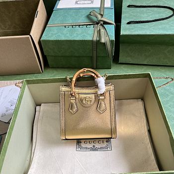 Gucci Diana Super Mini Bag - 16.5x12x6cm