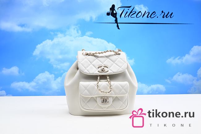 Chanel 22k White Bucket Bag  - 1