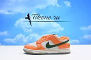 Nike SB Dunk Low Orange - 3