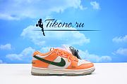 Nike SB Dunk Low Orange - 2