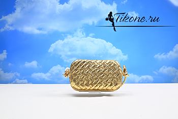 Bottega Veneta Gold Knot 20cm