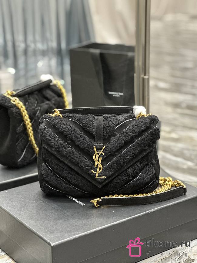 YSL Loulou Black Shearling Shoulder Bag - 24x17x6cm - 1