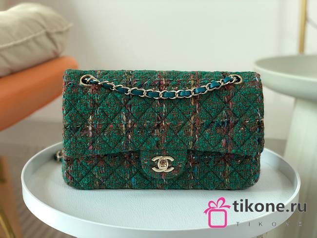 Chanel Tweed Quilted Flap Green 25cm - 1