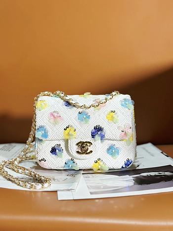 Chanel 2023 Cruise Mini Flower Flap Bag 17cm