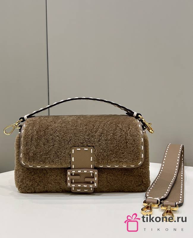 Fendi Baguette Wool Brown - 27x15x6cm - 1