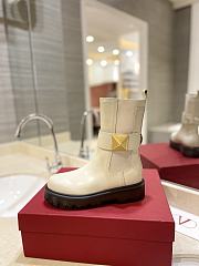 Valentino Garavani One Stud White Boots - 2