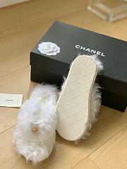 Chanel White Fur Gold Logo Slippers - 4