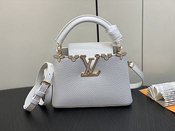 Louis Vuitton M23263 Mini Capucines White - 21x14x8cm