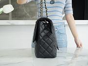 Chanel Classic Maxi Jumbo Bag Size 40cm - 4