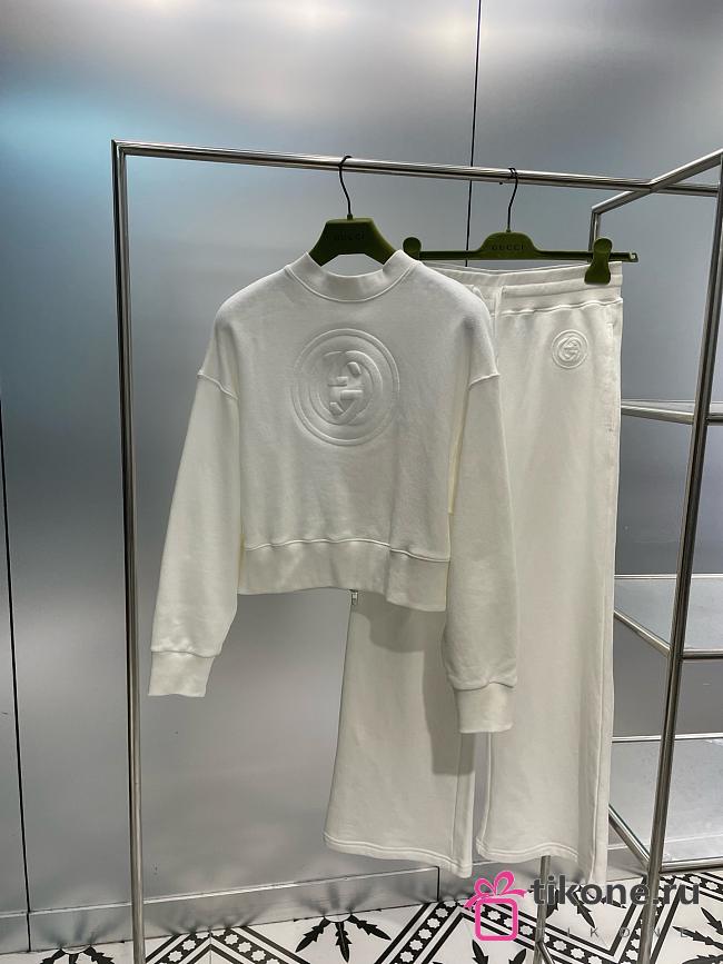 Gucci White Sweatshirt And Sporty Pants - 1