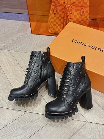 Louis Vuitton Black Star Trail Ankle Boots 